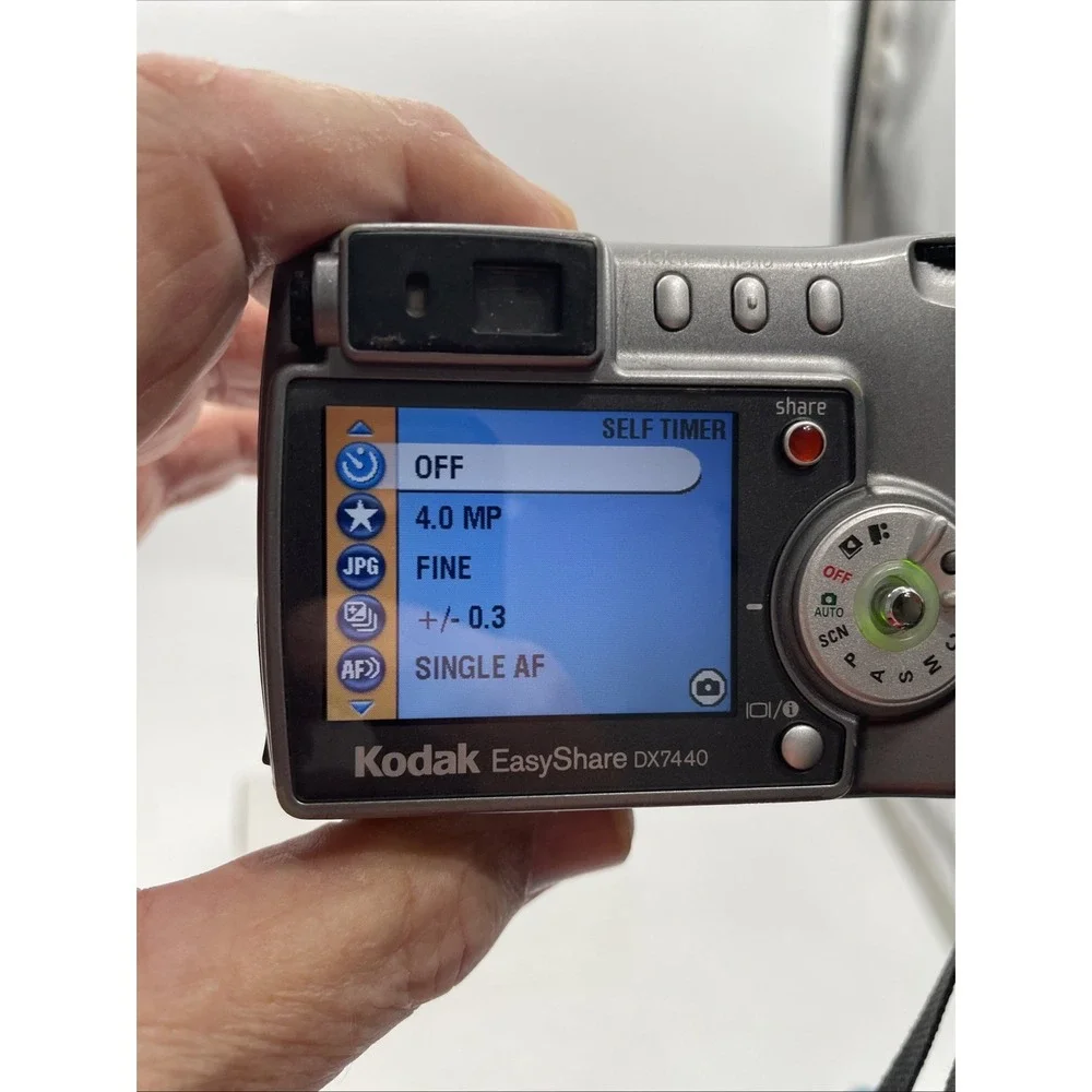 Vtg Kodak EasyShare DX7440 Digital Camera 4.0MP 4X Zoom+Battery+ SD Card~Tested